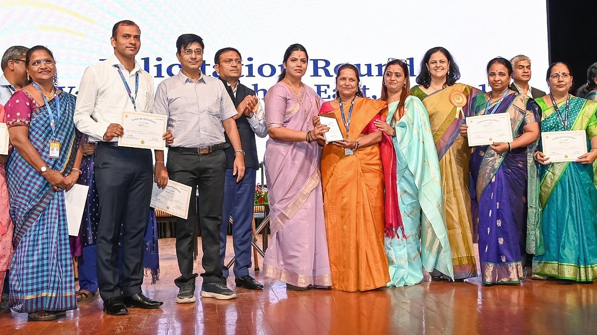 Science Somwar Joins Ganit Guruwar In BMC Schools; Mayor Ritu Tawde To Gift Laptops To 150 Meritorious Students