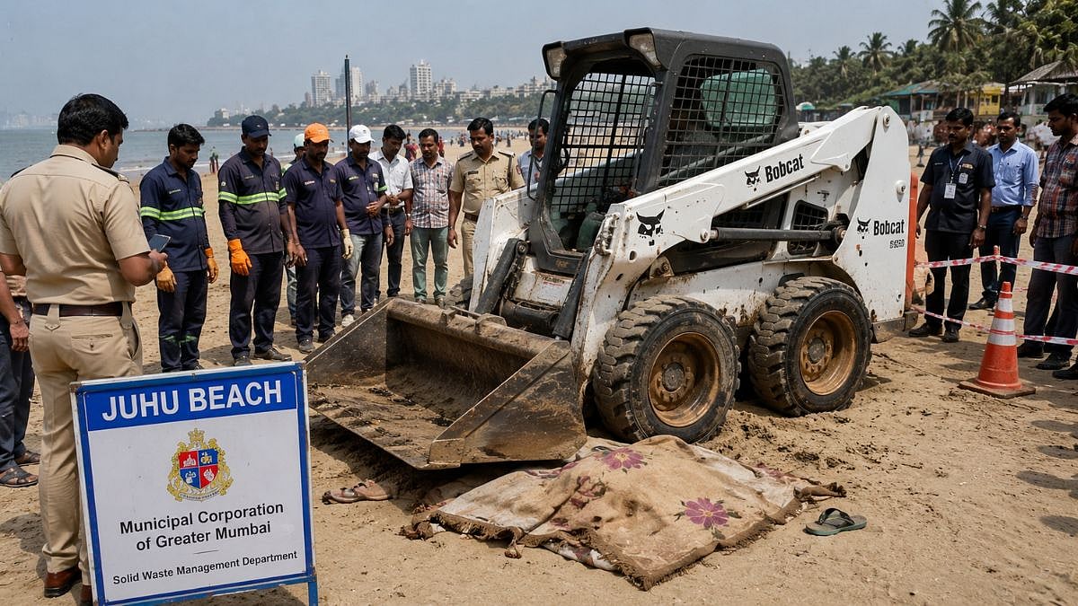 Mumbai Tragedy: 45-Year-Old Contractual Sanitation Worker Killed After Falling From Bobcat Machine During Juhu Beach Cleaning Operation