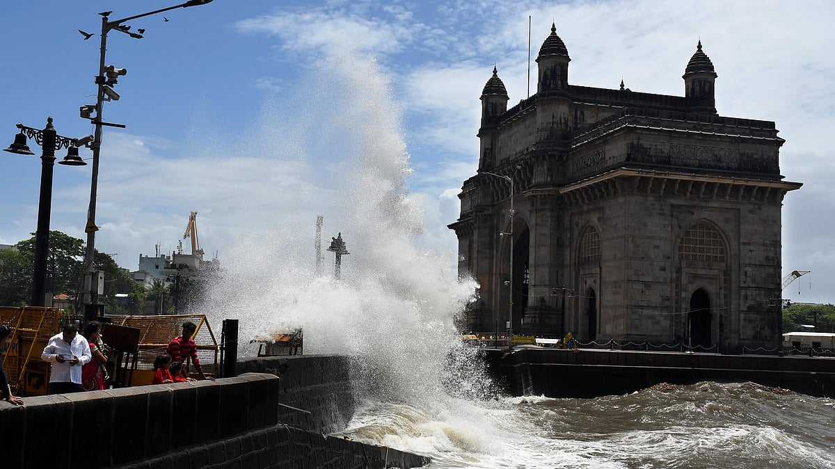 Mumbai Monsoon Alert: BMC Releases 2026 High Tide Schedule, Citizens Advised To Stay Away From Sea During Peak Tides