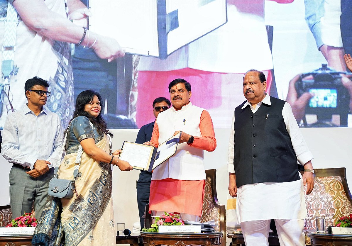 CM Mohan Yadav Transfers ₹1,835 Crore To 1.25 Crore Ladli Behna Beneficiaries, Launches ₹190-Crore Projects In Sagar -- VIDEO