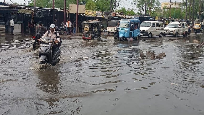 Bhopal Municipal Corporation Sets Up 24x7 Flood Control Room, Deploys 186 Nodal Officers