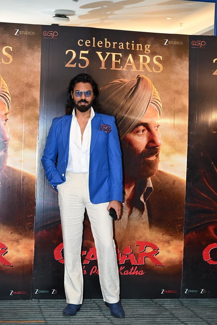 Celebs celebrating 25 years of Gadar at J W Marriott juhu: Pic by Ashwini Sawant
