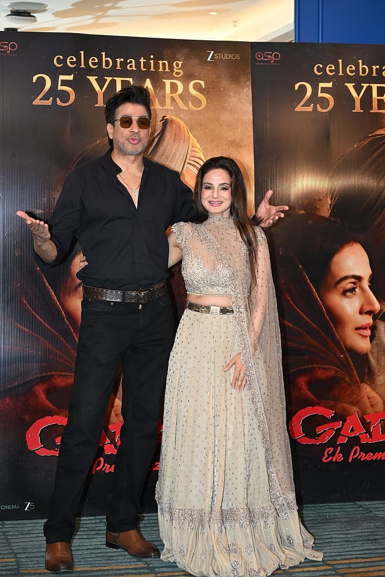 Celebs celebrating 25 years of Gadar at J W Marriott juhu: Pic by Ashwini Sawant