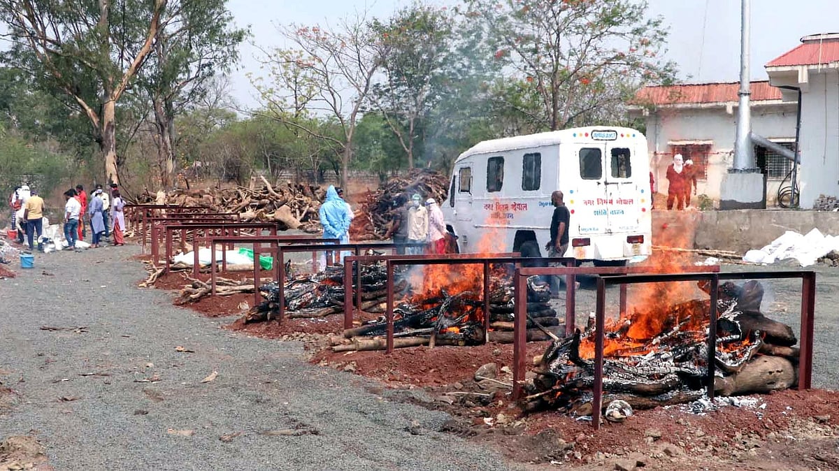 Cremation Ground In Sankla Village Ruins; Villagers Facing Problems In Performing The Last Rites