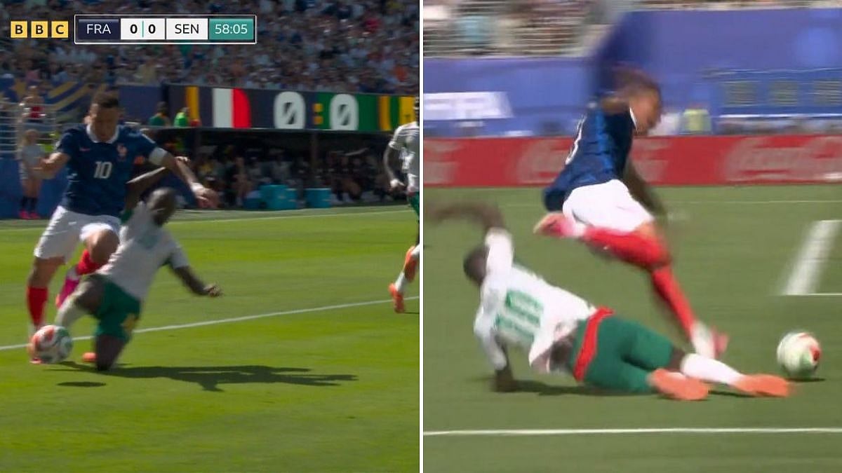 FIFA World Cup 2026: Why Was Kylian Mbappe Denied Penalty After Sadio Mane's Challenge? 