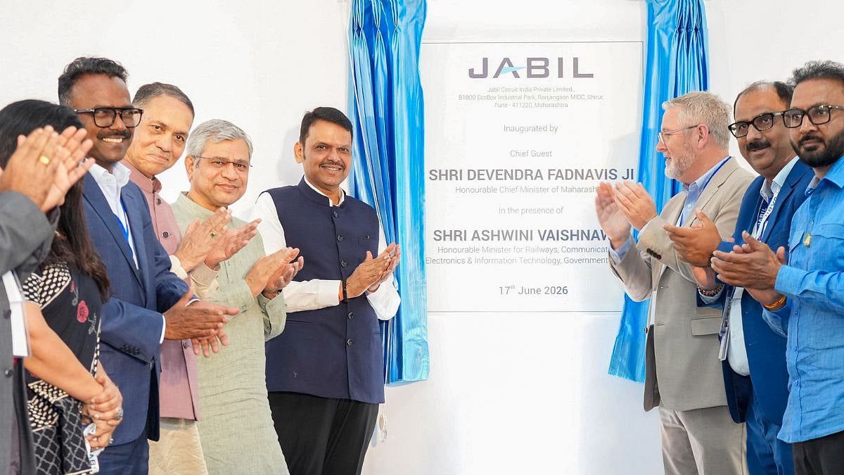 Maharashtra Plans Rail Freight Corridor Linking JNPT & Vadhvan Port With Samruddhi Expressway To Slash Logistics Costs | Video