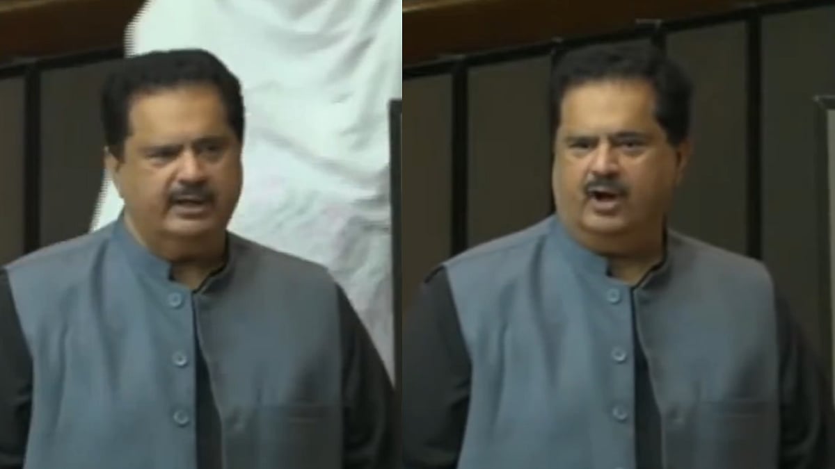'Hamare Paas Ground Maujood Hai': Pakistan Politician Nabil Gabol Claims Lyari Can Host FIFA World Cup | Video
