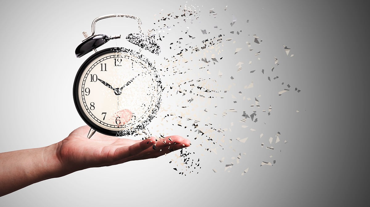 Are We Living In FF Mode? Why Life Feels Like It’s On Fast Forward