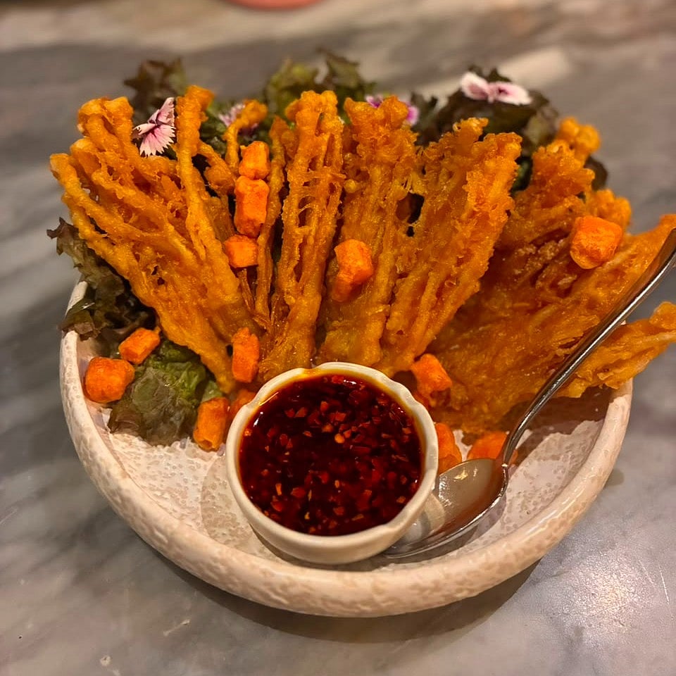 Crispy enoki