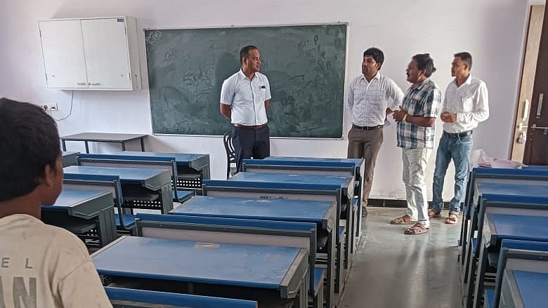 Collector Orders Action Against Absent Teachers And Staff In Jhabua