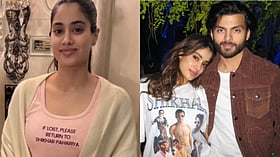 Janhvi Kapoor’s viral nightsuit photo includes caption about Shikhar Pahariya