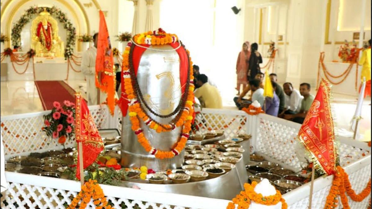 World’s Largest 5,211-Kg Parad Shivling Consecrated In Haridwar Amid Grand Spiritual Gathering