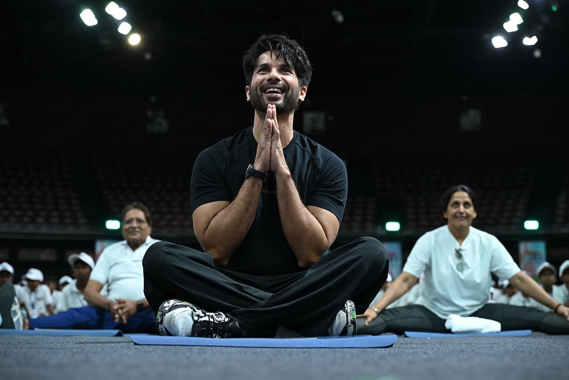 Shahid Kapoor at Mumbai Yoga Event