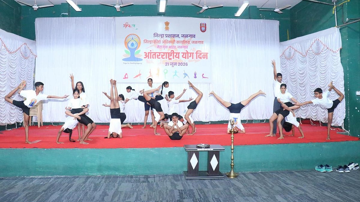 Mass Yoga Session In Jalgaon On International Yoga Day