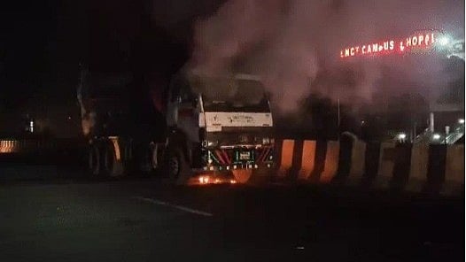 Municipal Truck Catches Fire Near LNCT University In Bhopal; Fitness, Insurance Found Expired