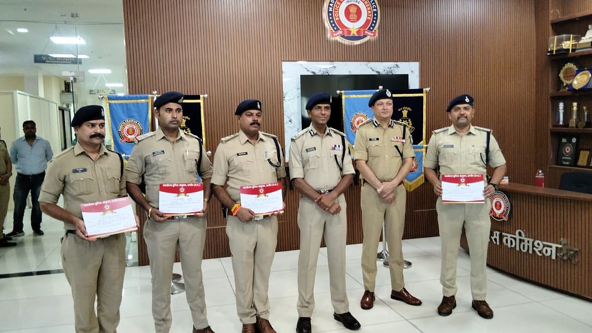 CP Honours Top-Performing Police Officers In Indore