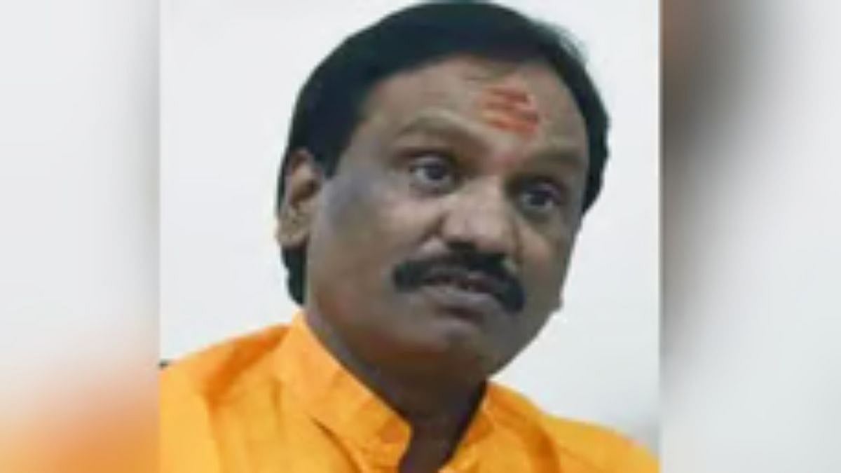 'They Have Betrayed Shiv Sena': Ambadas Danve Slams 6 Rebel MPs After They Formally Join Shinde's Sena 
