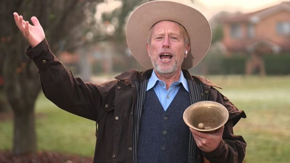 Guinness World Records Names Canberra Town Crier Joseph McGrail-Bateup World's Loudest Person At 122.4 Decibels | VIDEO