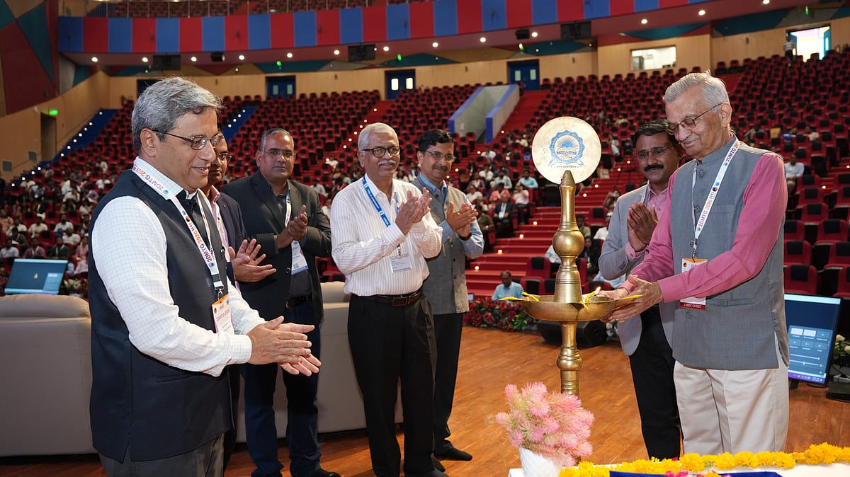 Over 800 To Be Awarded Degrees At IIT Indore Convocation
