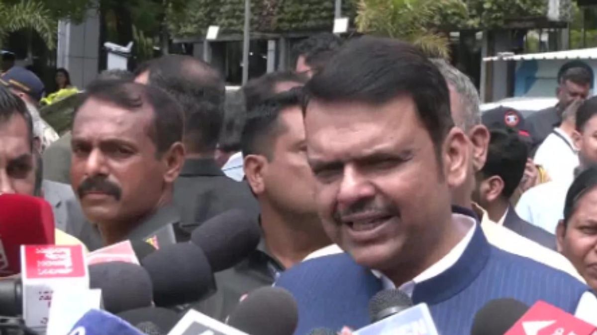 Maharashtra CM Devendra Fadnavis Assures Of Strict Action Against 'Anyone Issuing Threats' After Sanjay Raut's Letter Alleging Violent Remarks By MP Sanjay Dina Patil