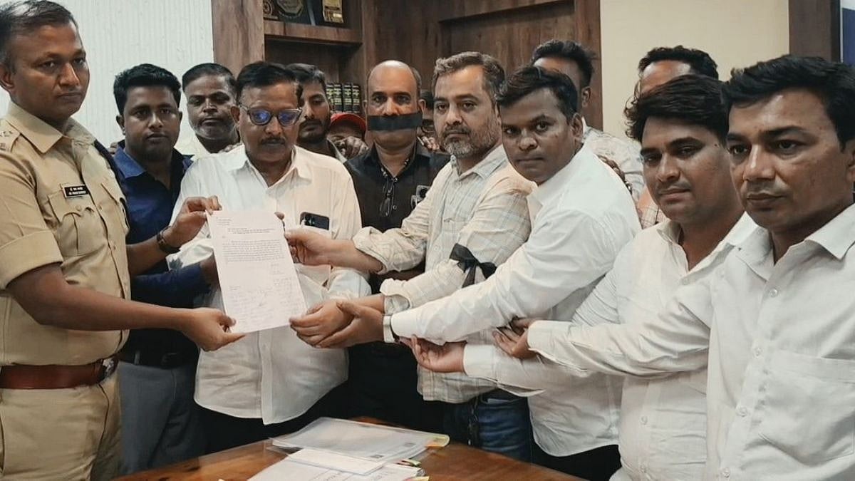 Bhiwandi Journalists Protest Against MP Sanjay Dina Patil Over Alleged Threats, Seek Police Action