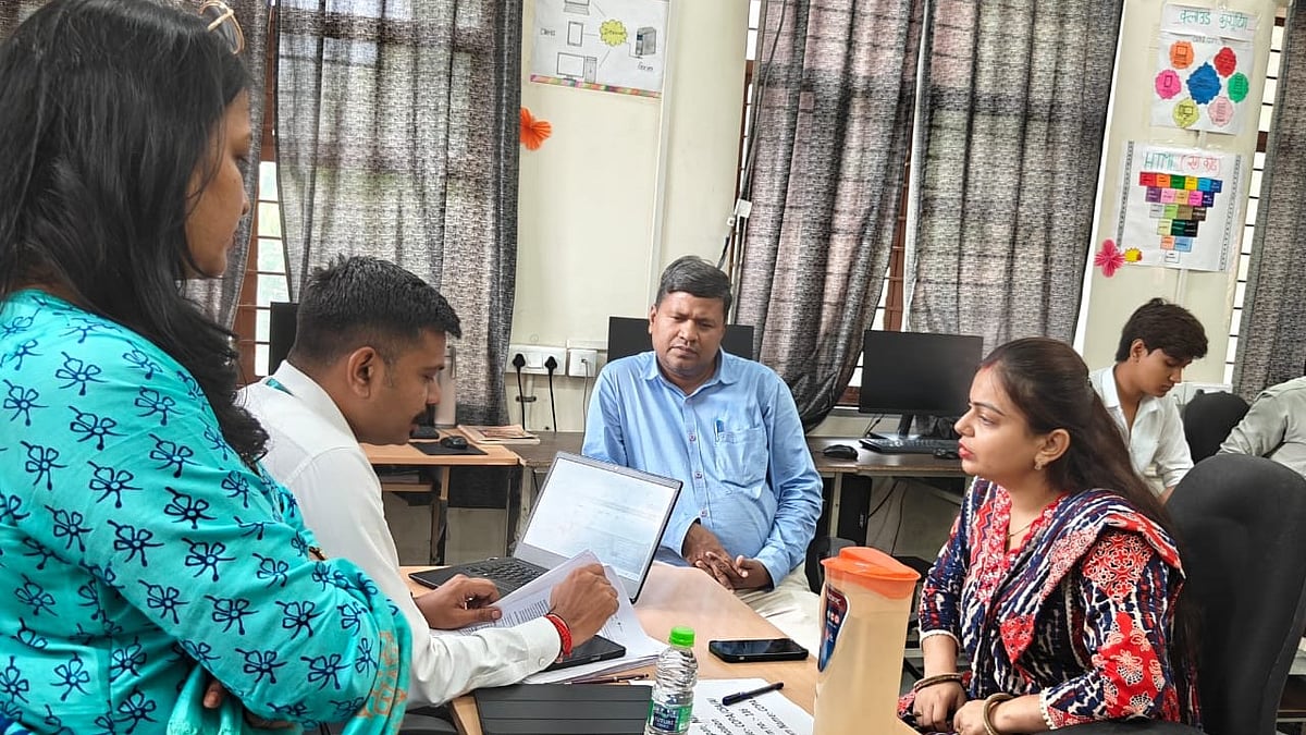 120 Women Trainees Secure Jobs At NSTI Indore Placement Drive 