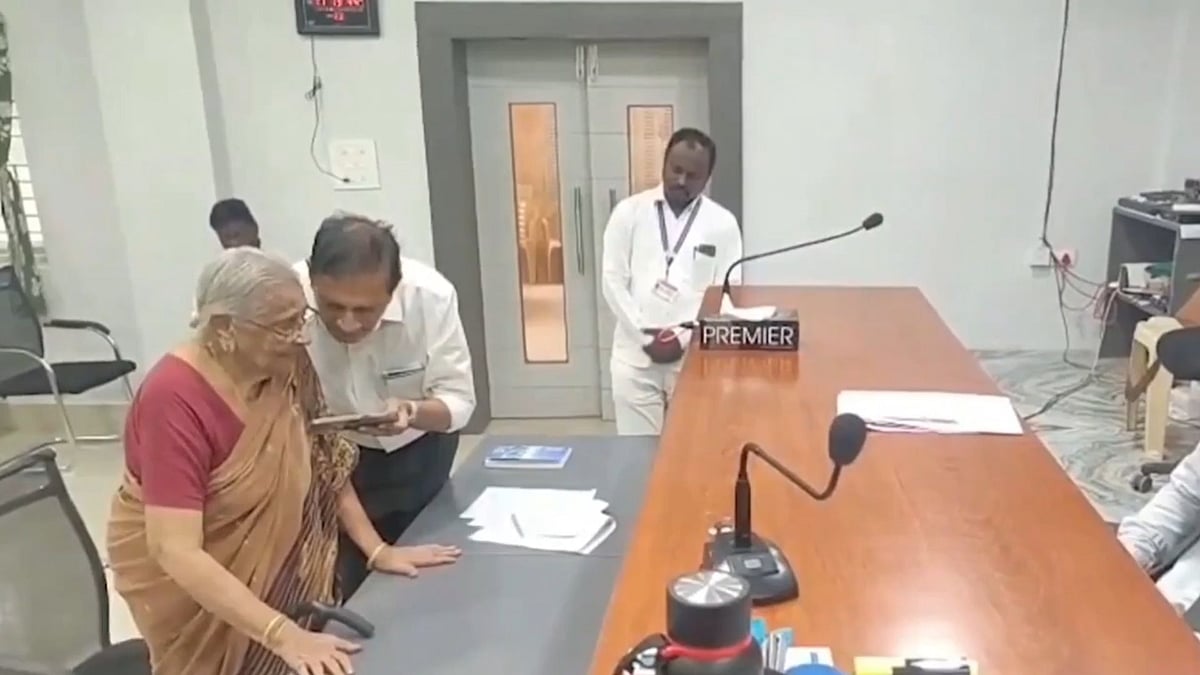 'Want To Live My Last Days...': 94-Year-Old Woman Gives Up US Citizenship, Returns To Andhra Pradesh - VIDEO
