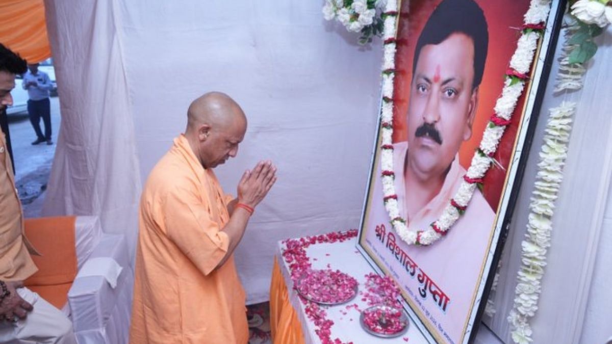 Uttar Pradesh: CM Yogi Adityanath Pays Tributes To 2 Late BJP Workers, Meets Bereaved Families In Gorakhpur