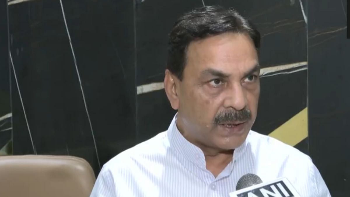 Maharashtra: Congress Leader Arif Naseem Khan Slams Fadnavis Govt Over TET Paper Leak