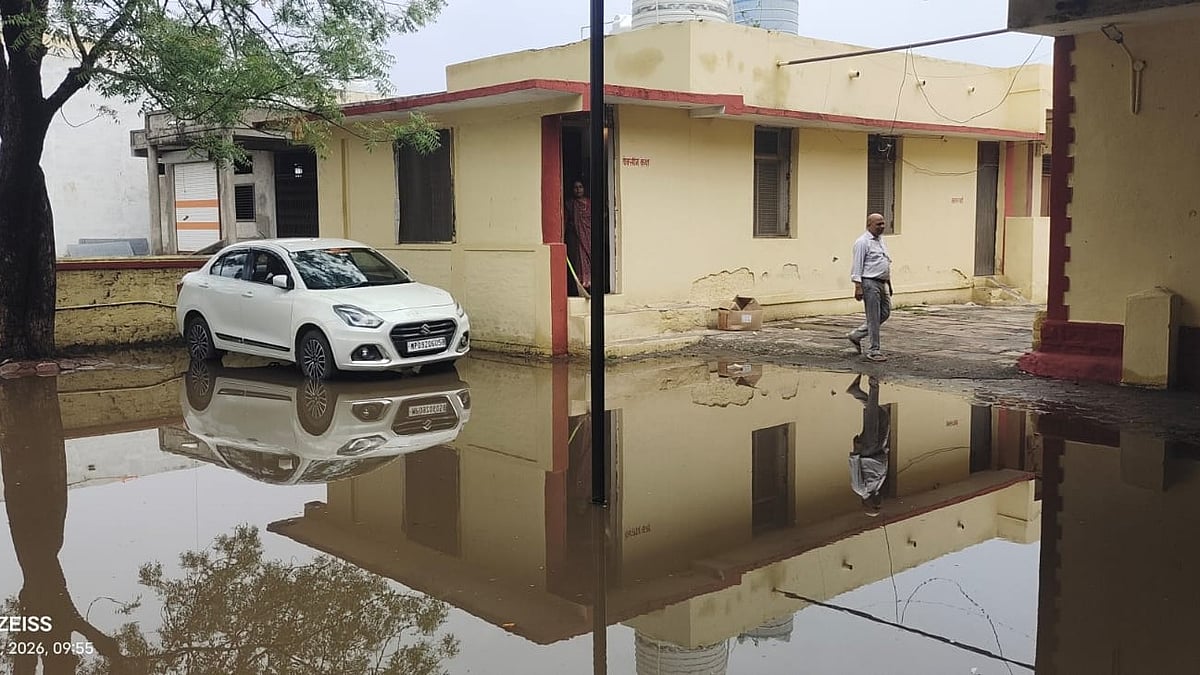 Waterlogging Hampers Pulse Polio Drive In Rajgarh Health Centre, Sardarpur