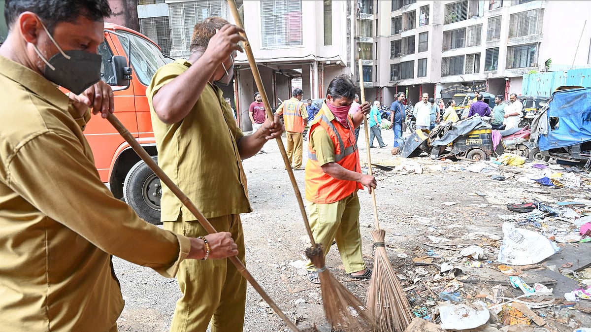Monsoon Cleanup Drive In Mumbai: BMC Chief Orders Garbage Clearance And Disinfection To Prevent Diseases