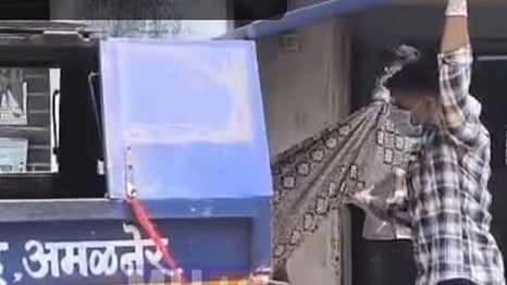 Jalgaon: Outrage In Amalner After Unclaimed Body Allegedly Transported In Garbage Truck Instead Of Hearse