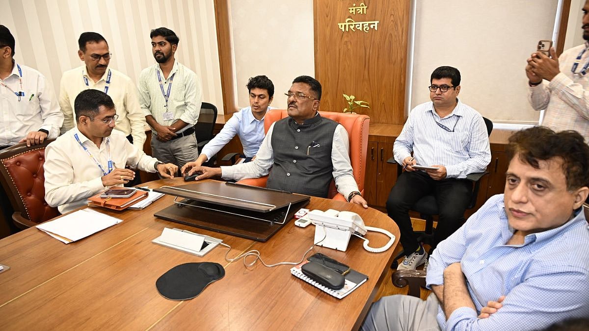 'Boost Revenue In A Month Or Face Suspension': Maharashtra Transport Minister Pratap Sarnaik Warns MSRTC Officials
