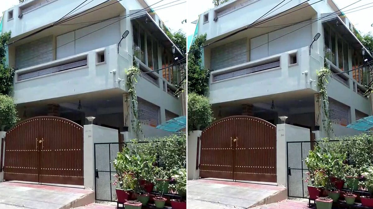 Theft At Retired Judge Giribala Singh's House; Firearm, Jewellery And Documents Recovered; Burglars Still On The Run