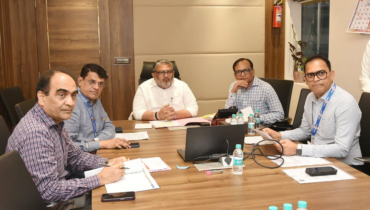 Maharashtra Labour Minister Akash Fundkar Directs Officials To Resolve Pending Issues Of Mathadi...