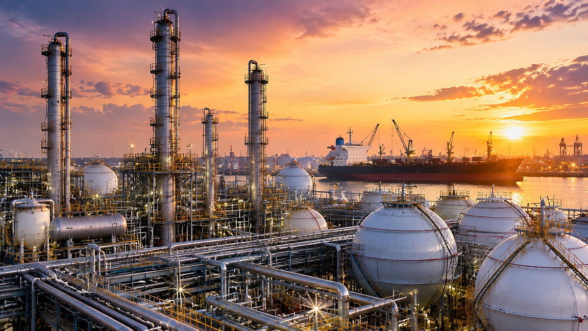 Centre Extends Full Customs Duty Waiver On 40 Petrochemical Imports By 15 Days Till July 15 Amid West Asia Turmoil