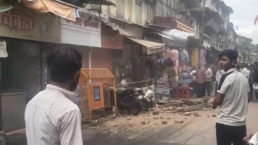 Nashik: Old Haveli Collapses At Dhumal Point, Renewing Focus On Dangerous Buildings Amid Monsoon