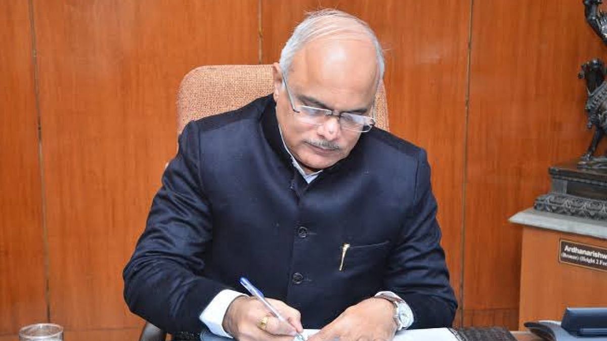 Former BJP MP Vinay Sahasrabudhe Elected Asiatic Society Of Mumbai President, Panel Sweeps Polls