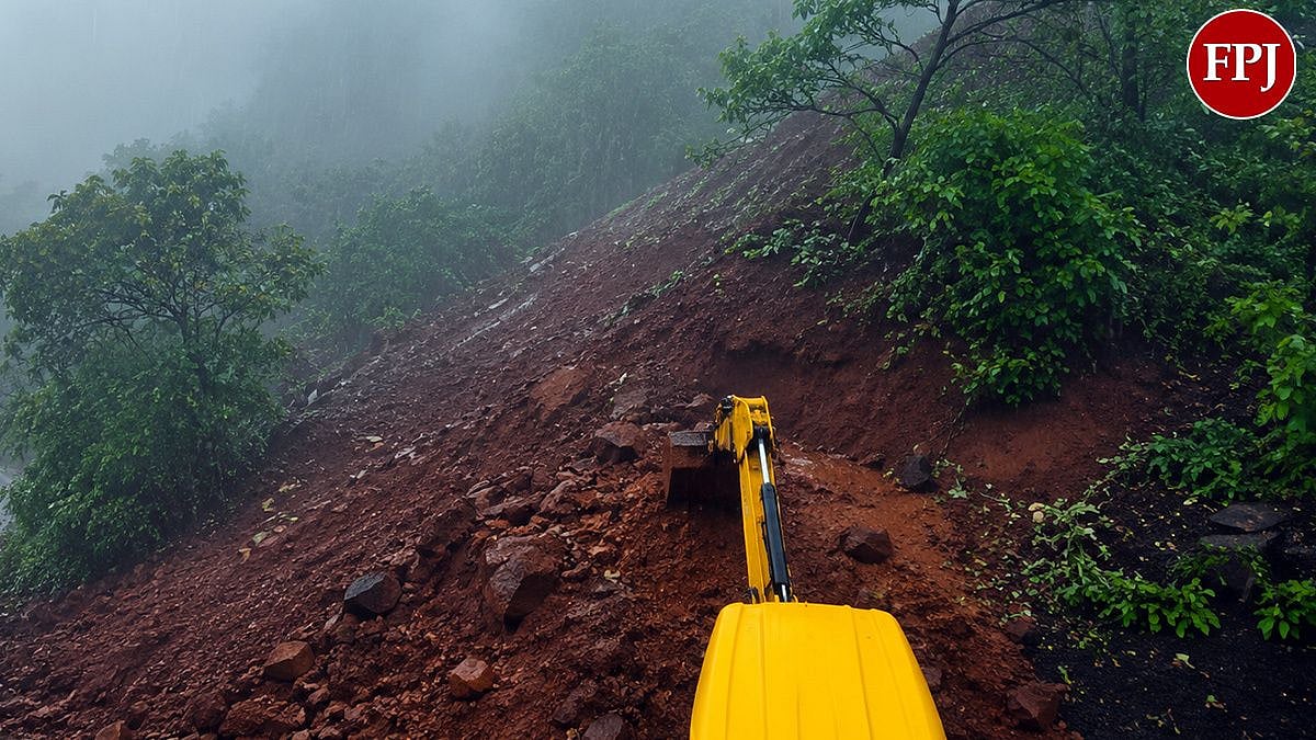 Heavy Rainfall Triggers Landslide On Lonavala–Rajmachi Route; Rescue Efforts, Road Clearance Underway - VIDEO