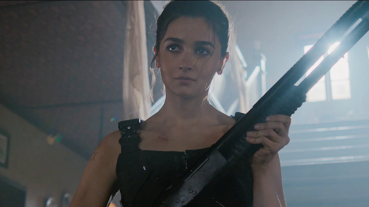 Alpha Box Office Collection Day 2: Alia Bhatt & Sharvari's Film Witnesses 21.6% Growth, Collects ₹11.25 Crore After Slow Start