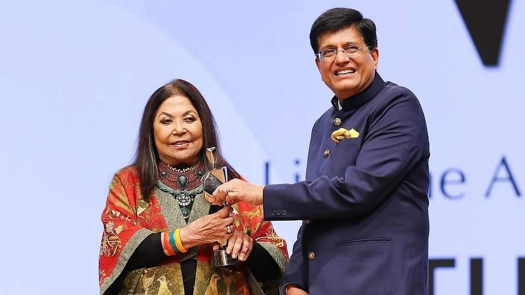 Internet Calls Out Indian Designer Ritu Kumar After 'Zardozi' Claim