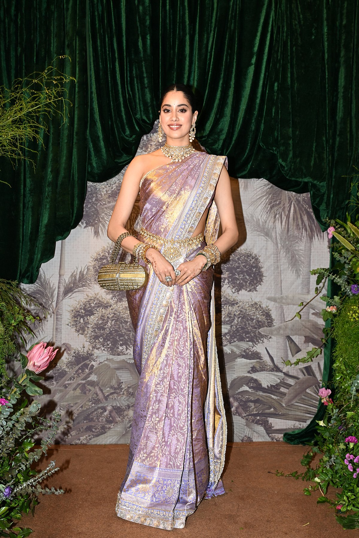 Janhvi Kapoor at sister Anshula Kapoor's wedding reception