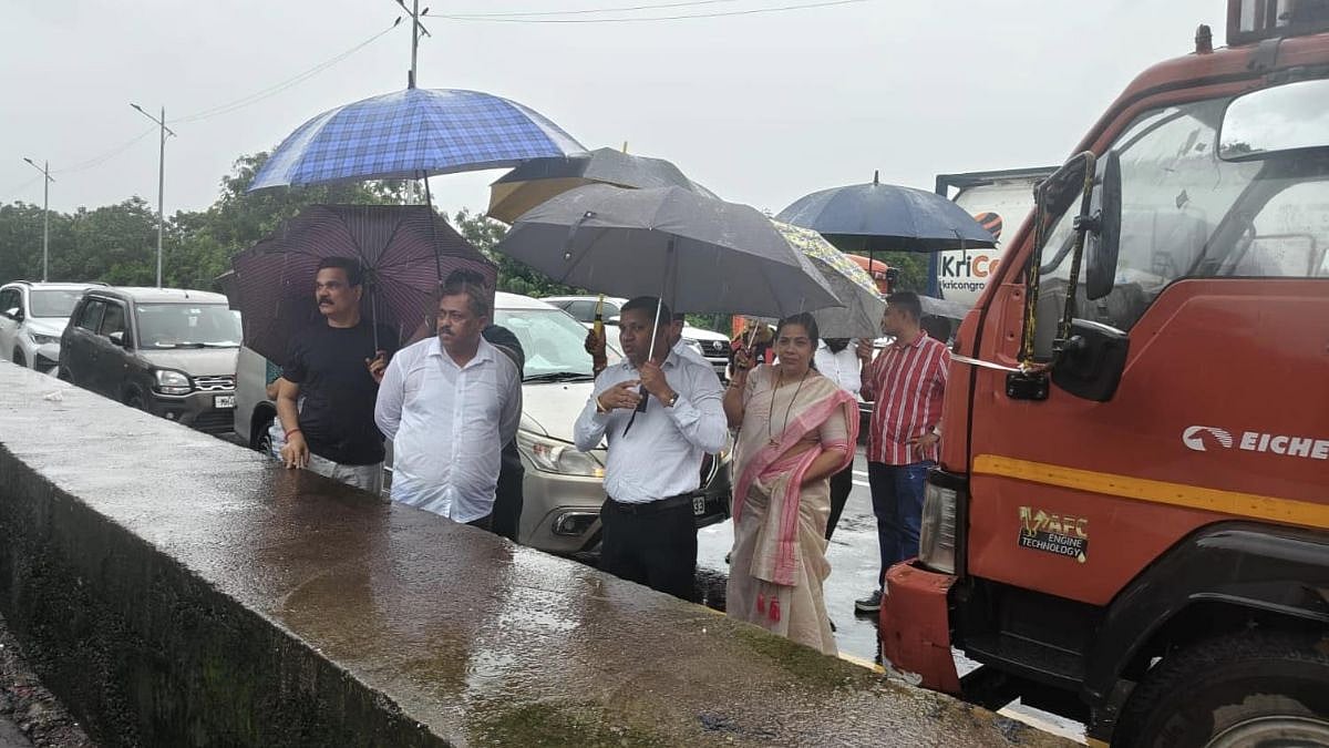 Panvel Civic Body Steps Up Emergency Measures As Heavy Rain Triggers Waterlogging, Building Evacuation