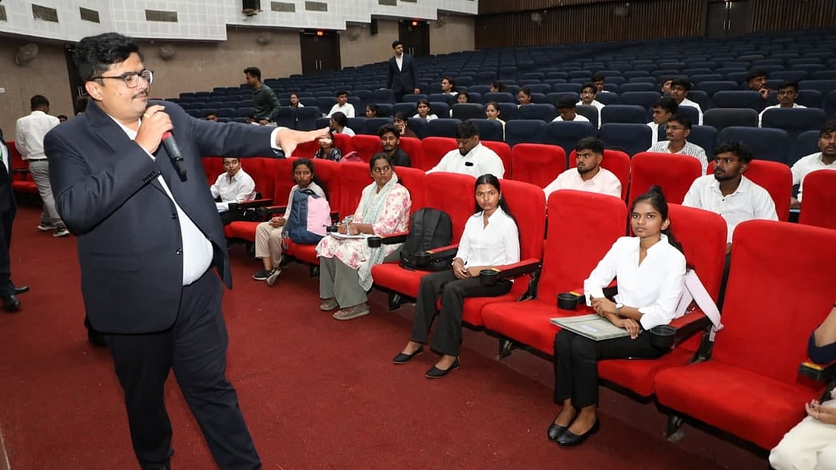 29 Dr Babasaheb Ambedkar Marathwada University Students Land Jobs At Pune's Serum Institute Of India