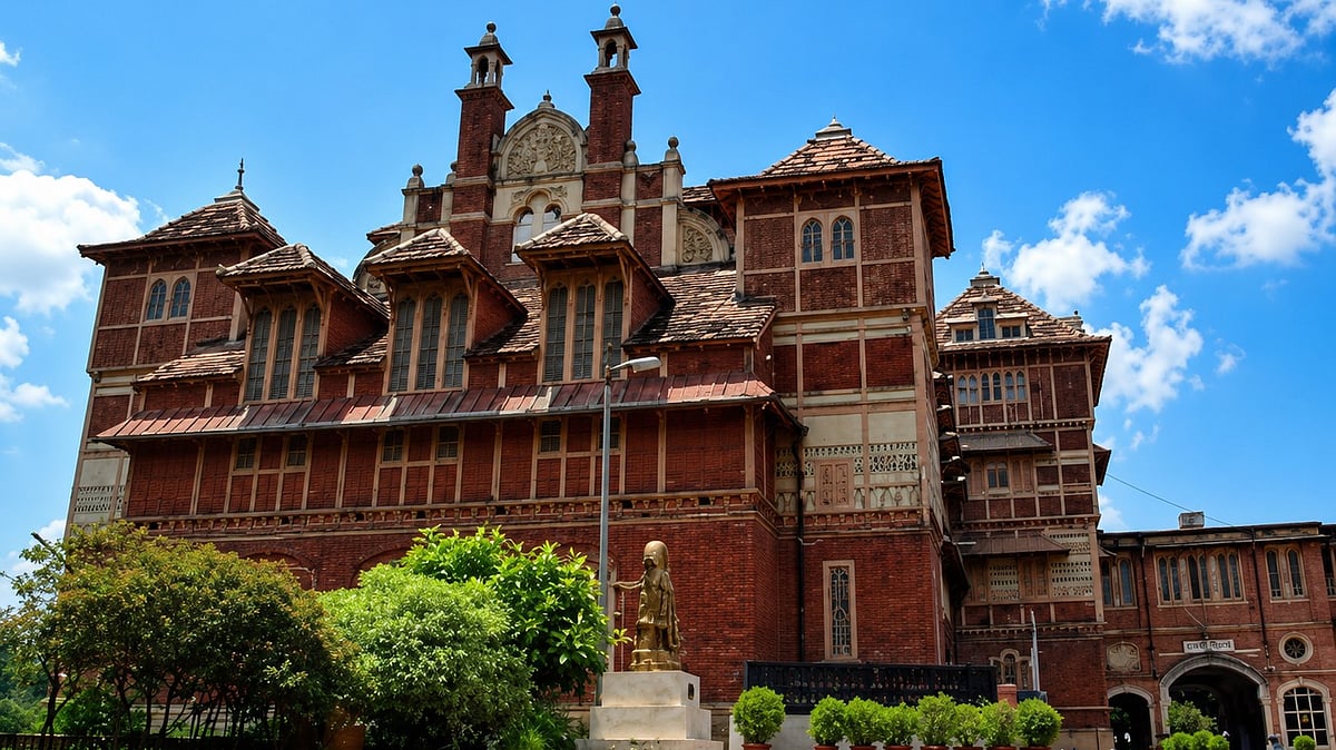 Vadodara Travel Guide: A Royal Journey Through Palaces, Art, Heritage And Flavours Of Gujarat 