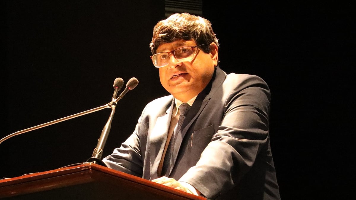 'Absurd To Say Passport Is Not Citizenship Proof': Justice Dhulia Questions SIR Process