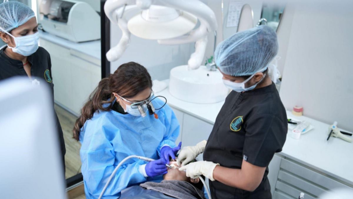 Top 5 Warning Signs Of Gum Disease Most People Ignore Until It's Too Late