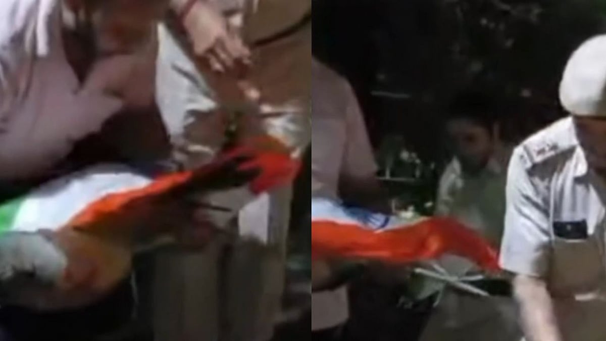 WATCH: Delhi Police Wrap Dead Peacock In Tricolour, Perform Dignified Last Rites In Narela; Viral Video Wins Hearts