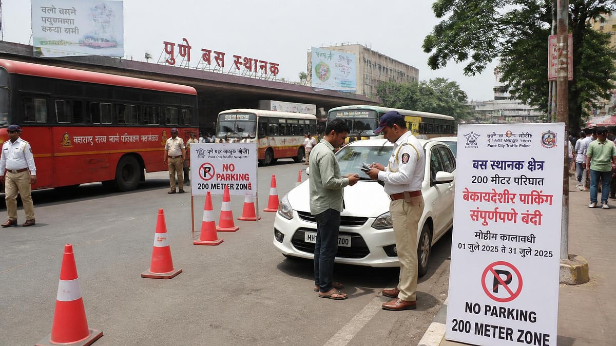 Pune: 140 Vehicles Penalised For Illegal Parking Near ST Bus Stations; ₹1.21 Lakh Fine Collected In 10 Days