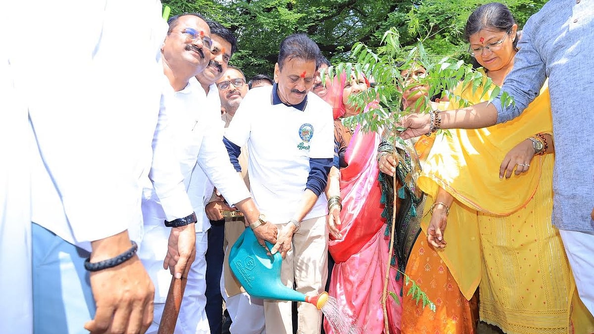Nashik Should Earn Global Recognition As A Green City, Says Minister Girish Mahajan